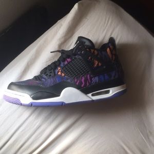 Jordan retro 4